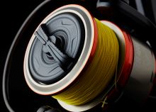 Savage Gear Navijak SG2 1000 FD + Splietaná Šnúra (4)