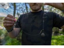 Avid Carp Montáž Ready Tied Pin Down Leade Heli/Chod (1)