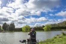 Preston Innovations Krmítko Hexmesh Plastic Cage Feeders Large (3)