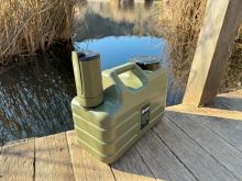 Holdcarp Set Automatická Pumpa Smart Rechargeable Tap + Kanister Cubic Water Carrier 25 l (7)