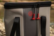 Fox Rage Taška Pro Series Welded Bag Medium (10)