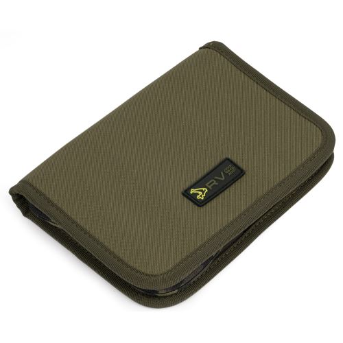 Avid Carp Puzdro Na Doklady RVS Licence Wallet
