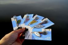 Zebco Rotačka Trophy Z-River Strieborno Červené Pruhy (3)