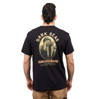 Grundéns Tričko Dark Seas X Grundens Seaworthy SS T-Shirt Black (4)