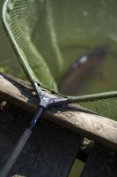 Korum Podberák Full Metal Speci Square Latex (1)