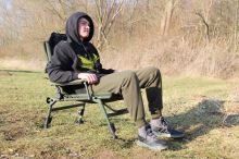 Mivardi Kreslo Camo Code Arm (2)