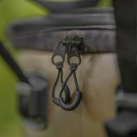 Avid Carp Taška Stormshield Eva Carryals (3)