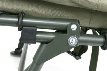 Fox Lehátko Warrior II 6 Legged XL Bedchair + Spacák Warrior XL Sleeping Bag (4)