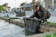 Nash Vážiaci Sak Scope OPS Inflatable Retainer Sling Standard (10)