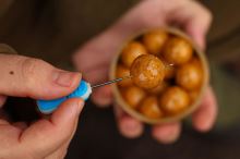 Nikl Boilies V Dipe Corn 250 ml (5)