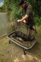 Fox Podložka Carpmaster Welded Cradle (23)