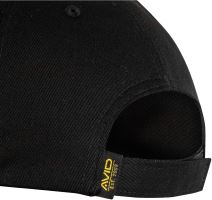 Avid Carp Šiltovka Black And Camo Cap (1)