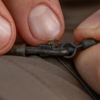 Avid Carp Závesky Outline FleckTone Pinned Lead Clips (5)