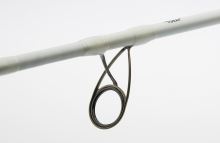 Madcat Prút White X Taaz Spin 2,7 m 50-175 g (1)