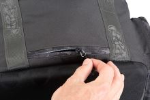 Fox Rage Taška Voyager Camo Medium Carryall (6)