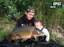 R-spekt Šiltovka Camou (8)