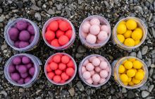 Carp Inferno Balanced Boilie Banán Oliheň 150 ml (1)