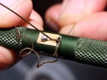 Korda Sťahovač Poťahov Šnúr Strippa Tool (1)