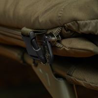 Avid Carp Lehátko So Spacákom Revolve System (10)