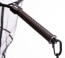 Fencl Muškársky Podberák King L Karbón s Pogumovanou Sieťou Magnetický Držiak a Poistné Lanko 49x39 cm (6)