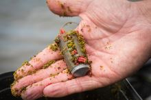 Matrix Krmítko Plastové Orbit Small (11)