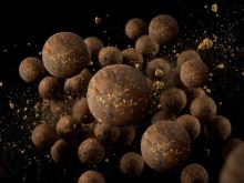 Delphin Vyvážené Boilies BreaX MonstaFISH Monster Krab Tuniak 100 g (1)