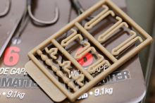 Korda Nadväzec Dark Matter Rig S Hrotom (2)