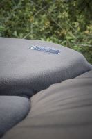 Avid Carp Lehátko Benchmark Lite Memory Foam Bed (5)