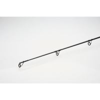 Madcat Prút Silure Spin Combo 2,4 m 50-150 g + Navijak Penn 5000 (3)