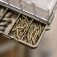 Avid Carp Rovnátka Outline FleckTone Line Aligner (4)