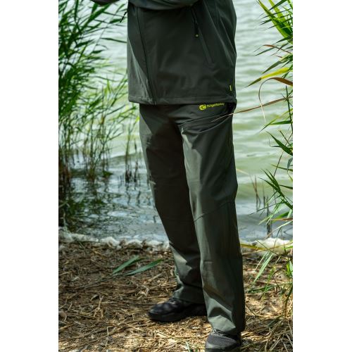 RidgeMonkey Nohavice APEarel ThermaPro Waterproof Shell Trousers Green