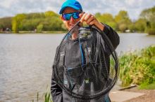 Preston Innovations Podberáková hlava Carbon F1 Latex Landing Net (7)