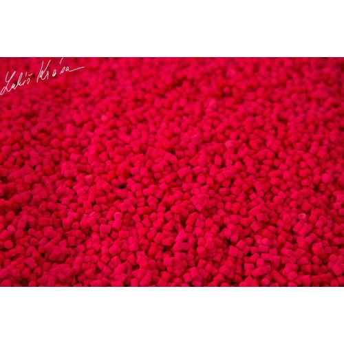 LK Baits Pelety Fluoro Wild Strawberry