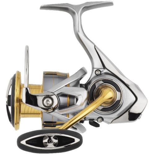 Daiwa Navijak 18 Freams LT 2500D