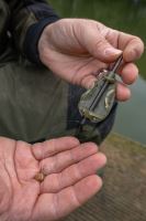 Korum Set Kŕmitok A Formičky Camo Method Twin Pack (4)