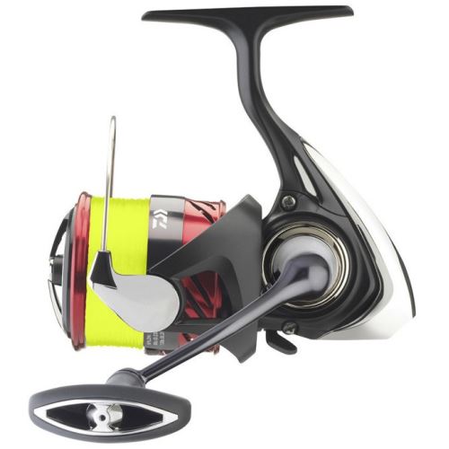 Daiwa Navijak 23 Ninja LT 2000 + Šnúra JB4 130 m 0,13 mm