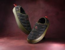 One More Cast Nazúvaky Splash Camo Fleece Lined Slippers (1)