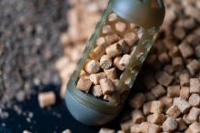 Preston Inovation Krmítko Bait Up Window Feeder (1)