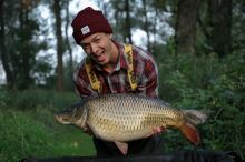 Carpstyle Čiapka Burgundy Beanie (3)