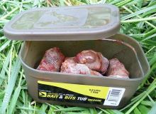 Avid Carp Krabička Bait And Bits Tub Large 1,2L S Vnútornou Vložkou (1)