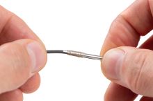 Fox Navlékač Edges Tubing Threader (2)