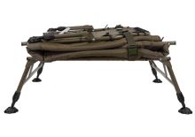Fox Lehátko Voyager XL Bedchair (1)