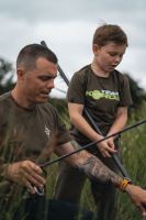 Korda Tričko TK Kids T-Shirt Dark Olive (5)