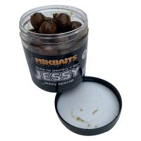 Mikbaits Boilie na Jeseterov v Dipe Jessy Special 250 ml 18 mm (1)
