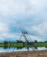 Nash Stojan na prúty Globetrotter Pod 4 Rod (2)