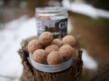 G.B.U. Dipované Boilies Kekel Belachan 135 g - 24 mm