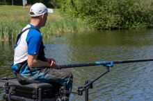 Preston Innovations Držiak Offbox Pole Support System (11)