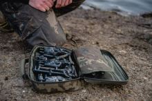 Nash Puzdro Na Hrazdy Subterfuge Buzz Bar Pouch Large (2)