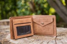 Giants Fishing Peňaženka Hnedá Plávajúci Kapor Brown Wallet Swimming Carp (5)