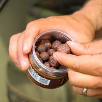 One More Cast Tvrzené Obalené Boilie Cured Hardened Hookbaits Paella 120 g 15 & 18 mm (2)